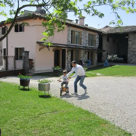 La Corte Di Ottorina Holiday home *